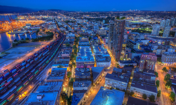 加拿大房产:温哥华人疯狂拆旧盖新