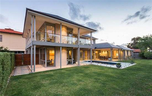 加拿大房产：参考GDP走势，温哥华房价上扬有苗